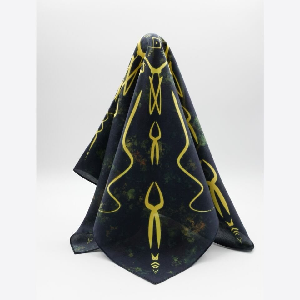 Petite Fular - Solar Crown