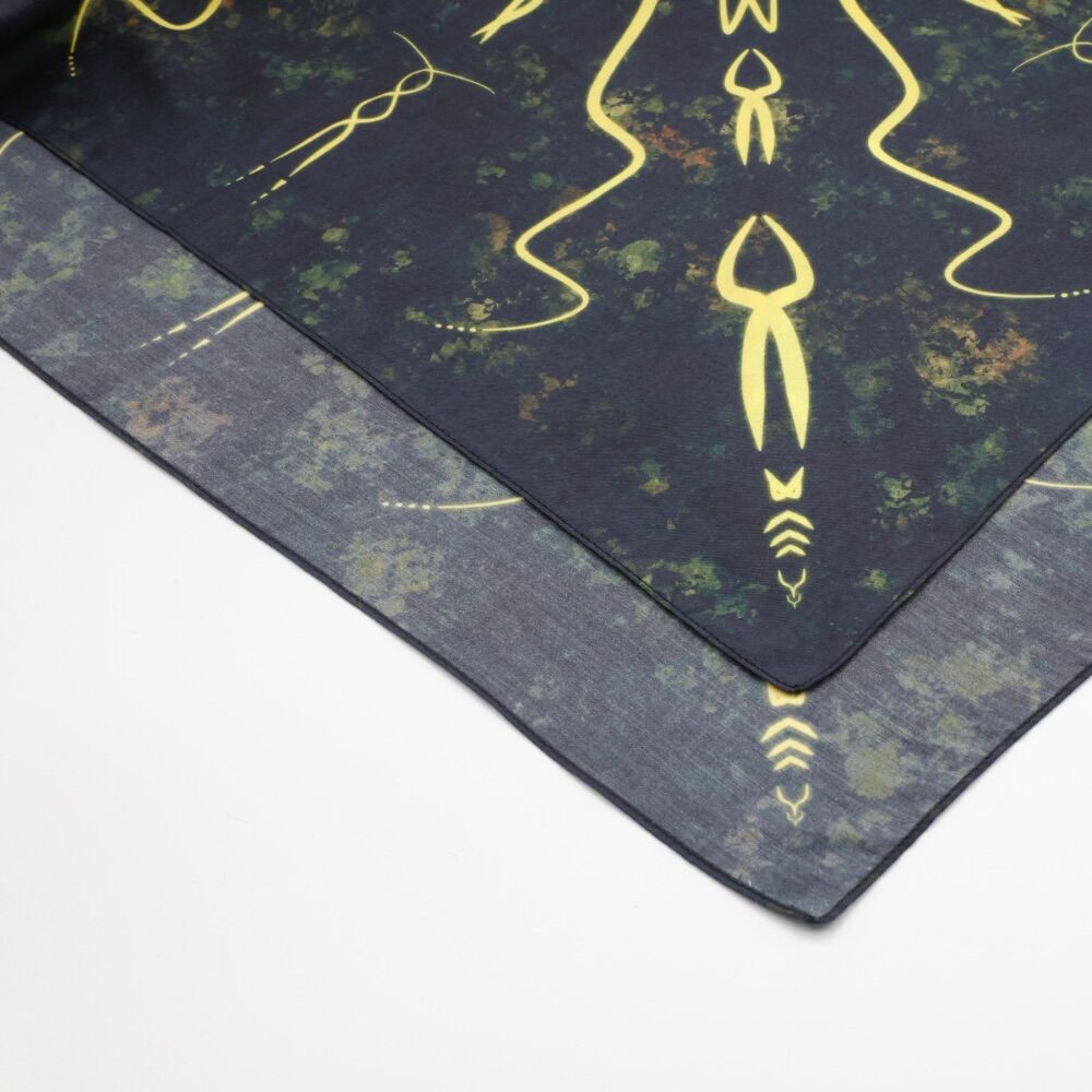 Petite Fular - Solar Crown