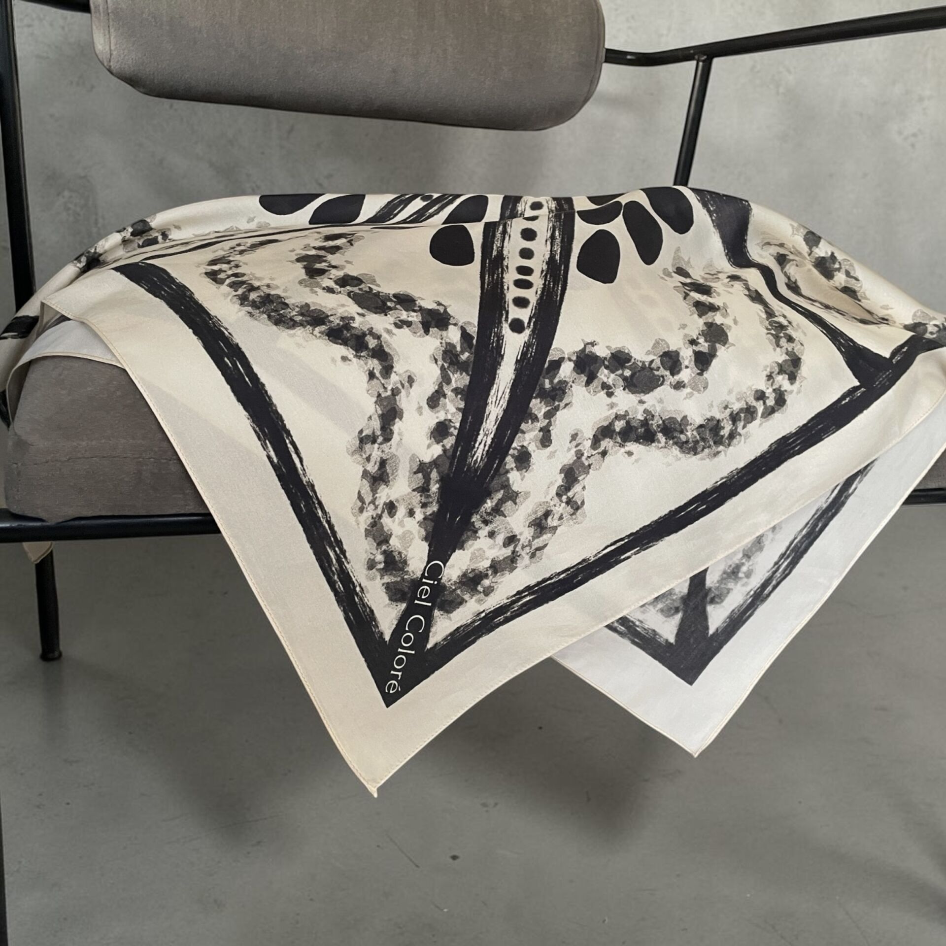 Grande Fular - Champagne Silk